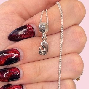 Cadena Rolito fino y Dije Virgen niña pasante de Plata 925