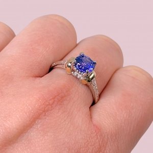 Anillo Selana solitario de compromiso Amatista de Plata y Oro