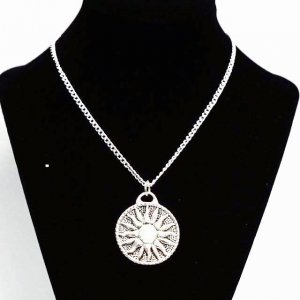 Dije Inflado Sol con Cadena Grumet Masisa