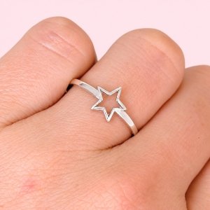Anillo Estrella Calada de Plata 925
