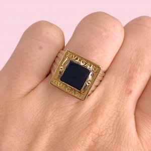 Anillo Sello cuadrado Onix Bvlgari de Plata y Oro